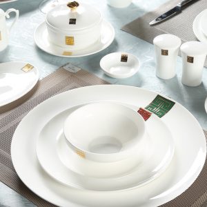 Bộ bàn ăn gốm sứ trắng ngà - TAB002